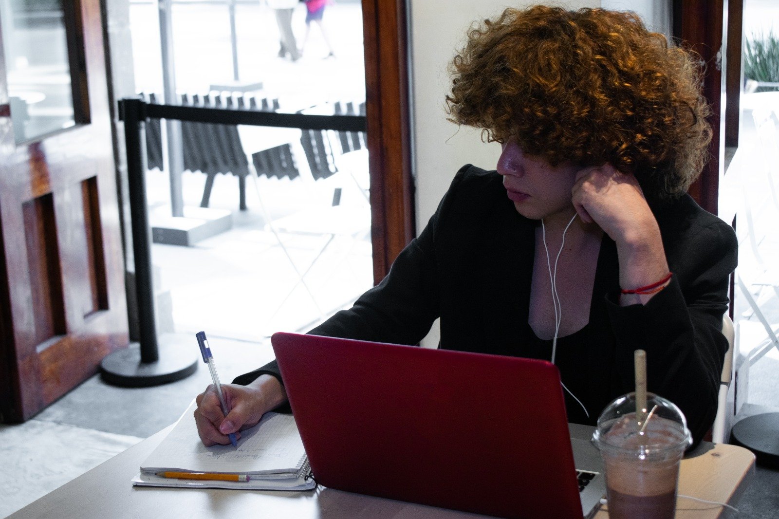From Pitch Decks to Panic Attacks: Managing Anxiety in the Entrepreneurial Ecosystem